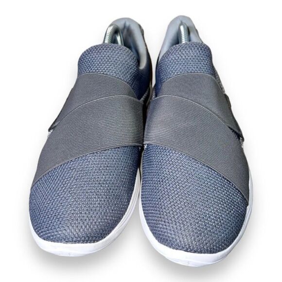 Under Armour Precision X Sneakers Grey 3020118-102 Women's 8 - Picture 3 of 11